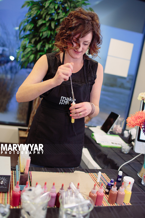 Biz_Tresha Heath of MakeMeMakeUp_MaryWyarPhotography
