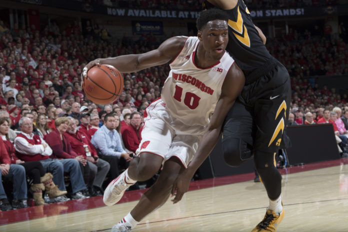 Wisconsin_Hayes_Nigel_Iowa_2014-15_Stluka_CourtesyWisconsinAthletics