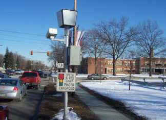 Toledo budgets for $4.2 million in red light camera fines