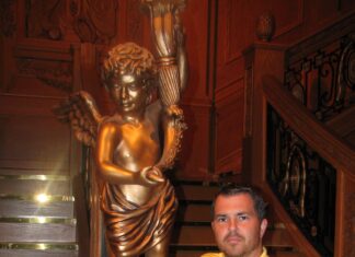 Ohioan among passengers retracing Titanic’s route