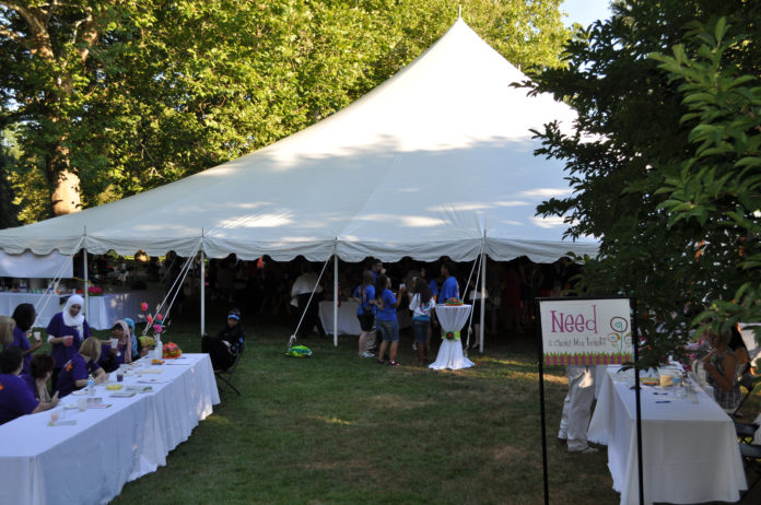 CommunityChicksKelsey Rentner.