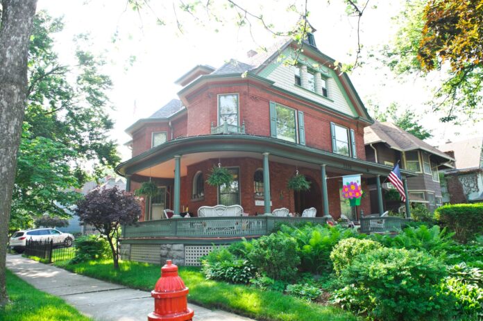 CommunityOWEHouse